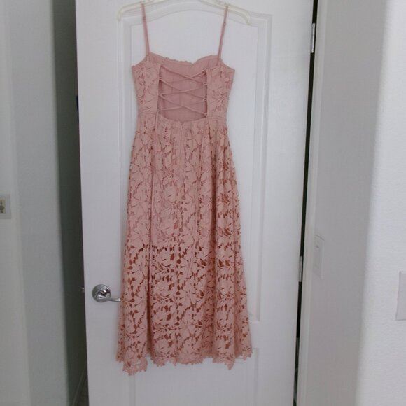ASTR The Label JOYCE Crochet Lace Midi Dress BLUSH Pink Corset Strappy Back XS - Picture 7 of 11